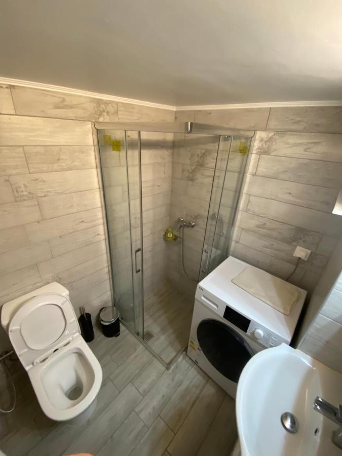 Lovely Apartment/1Bedroom Next To Metro เอเธนส์ ภายนอก รูปภาพ